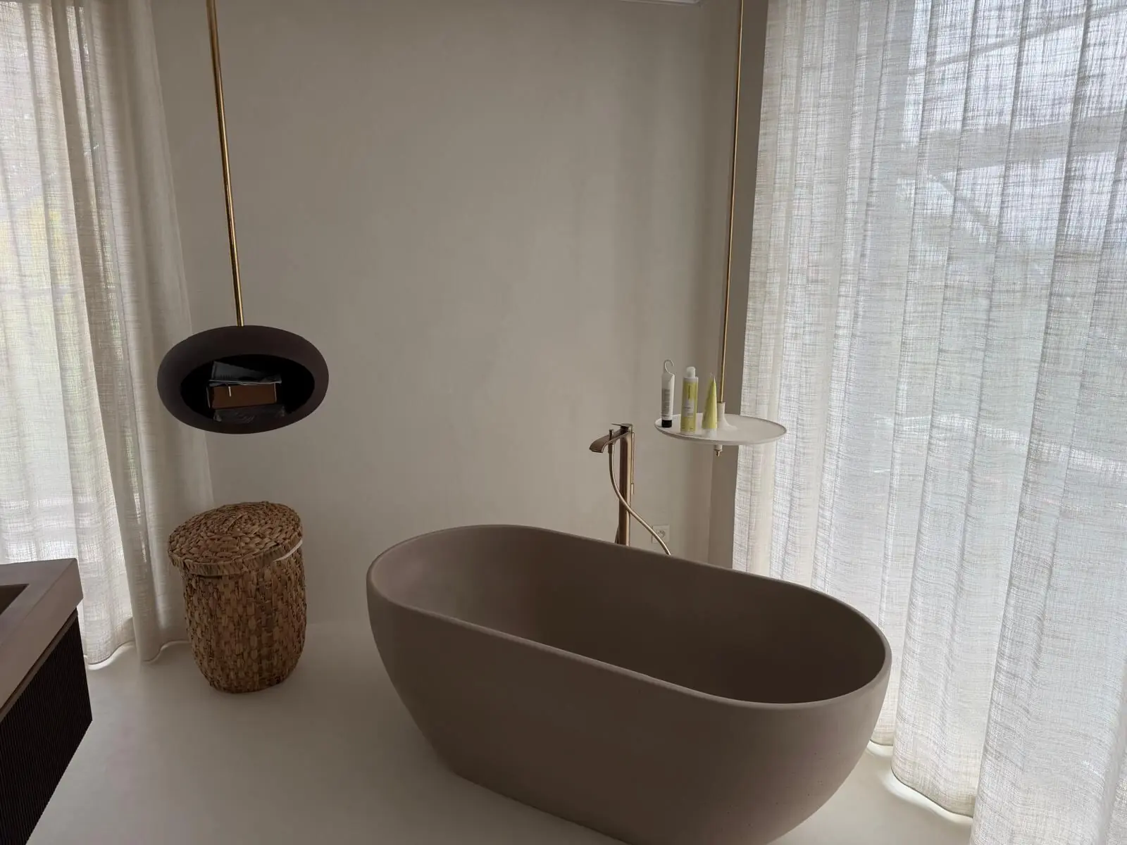 Baignoire îlot, vue d'ensemble