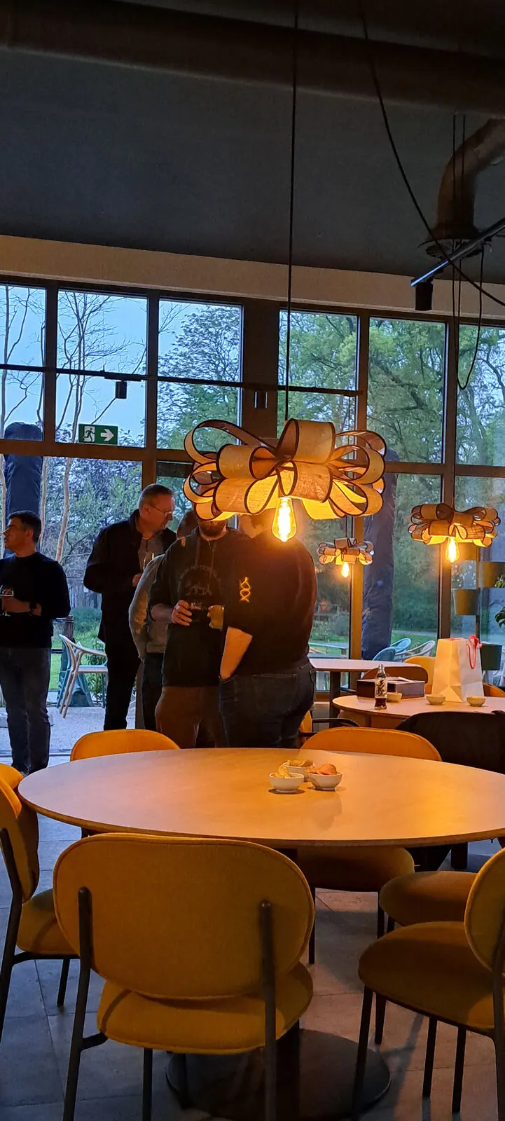 Restaurant Vertoi, luminaires Gossypium